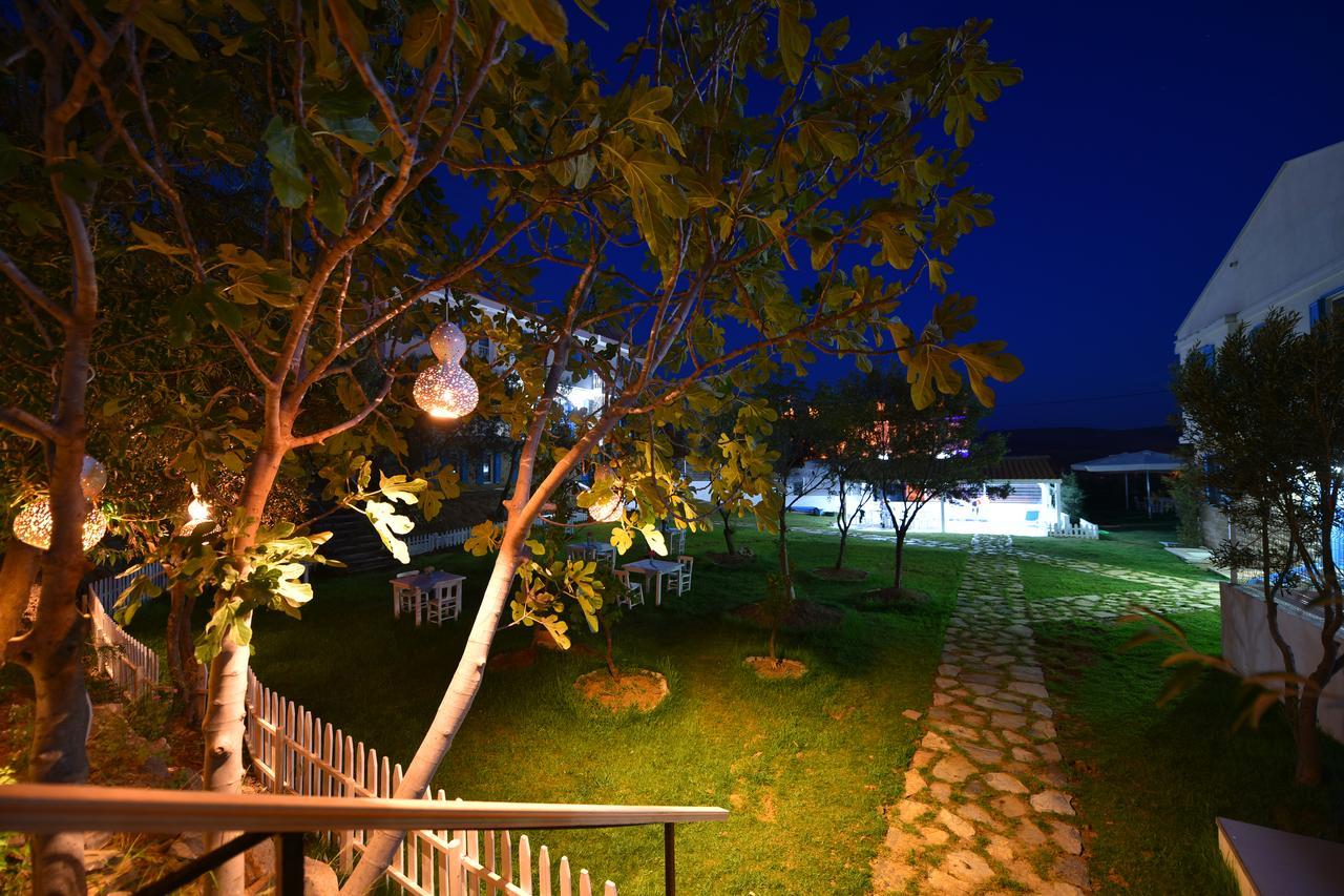 Garden Ada Hotel Bozcaada Exterior foto